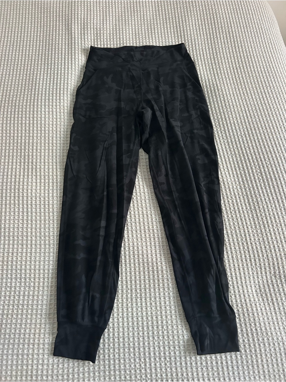 lululemon Align™ High-Rise Jogger Regular size 8 camo
